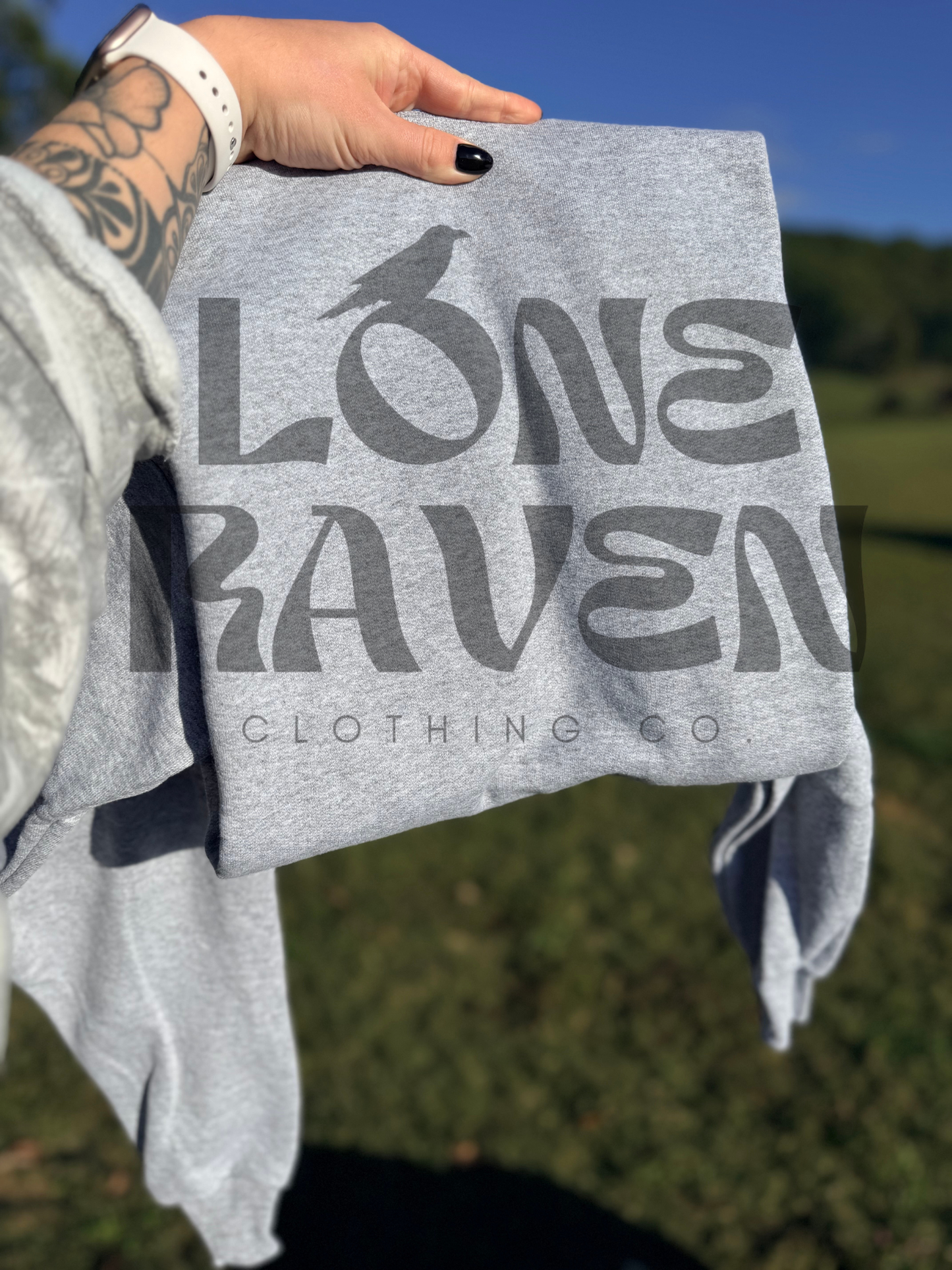 Sports gray Gildan sweatshirt