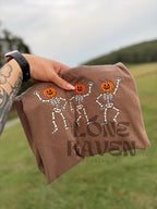 Pumpkin skelly tee