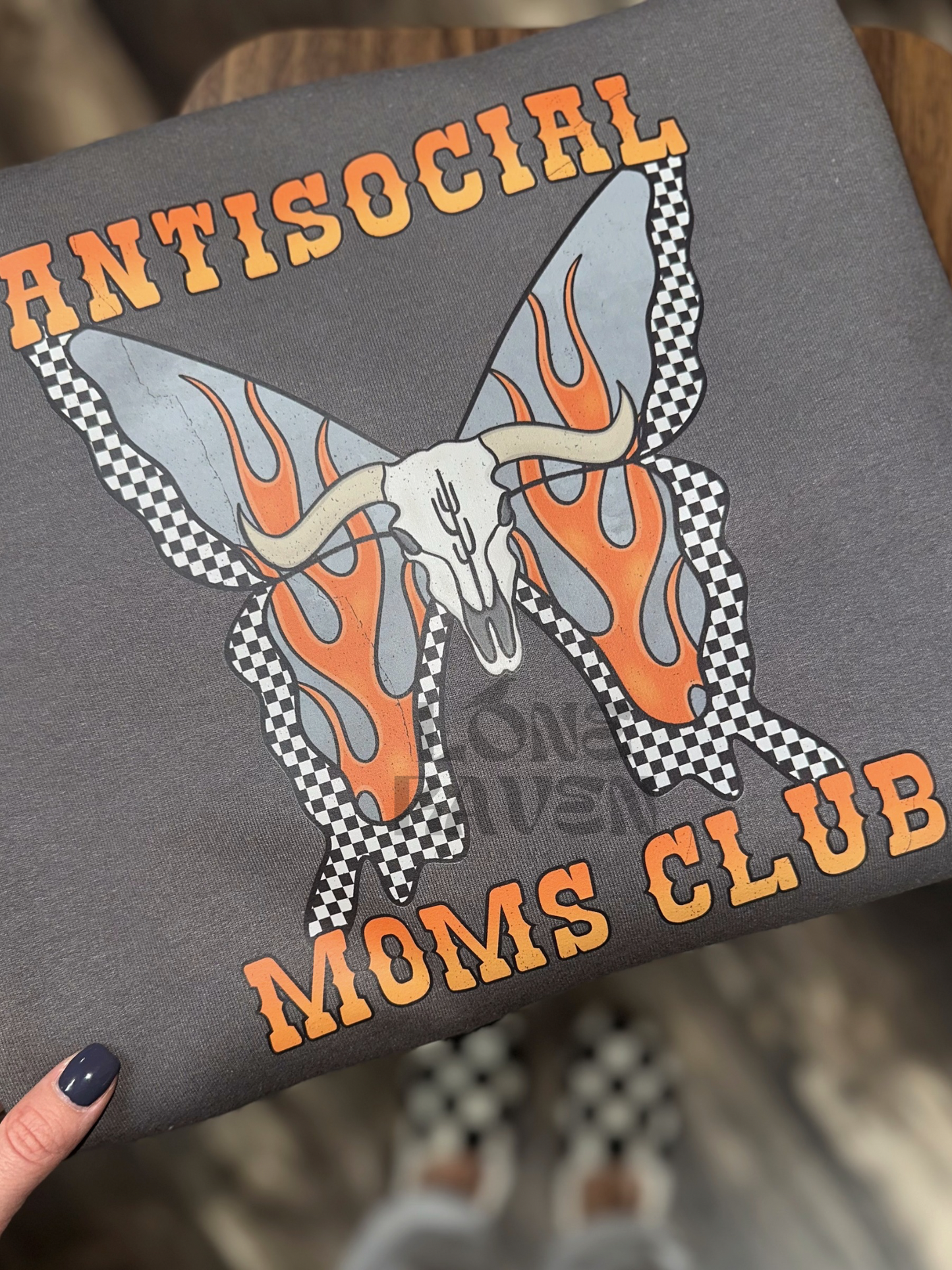 ANTISOCIAL MOMS CLUB