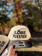 Logo hat