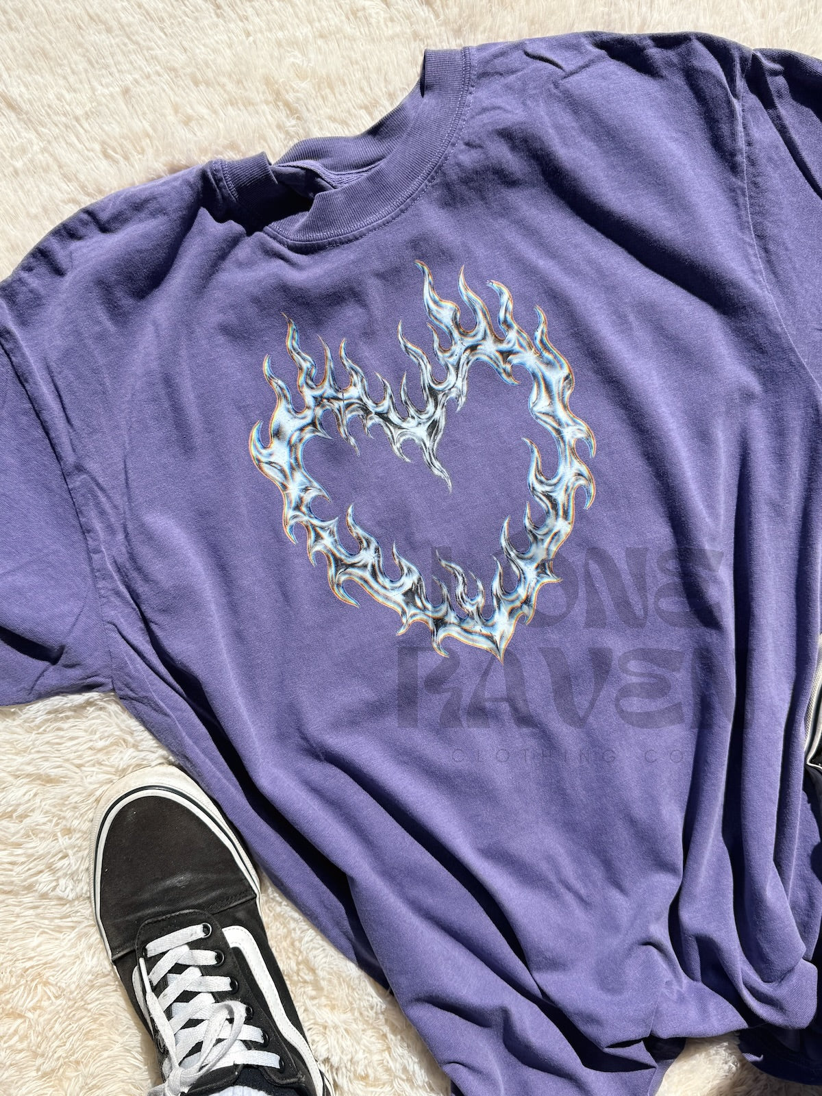 Metallic flame heart